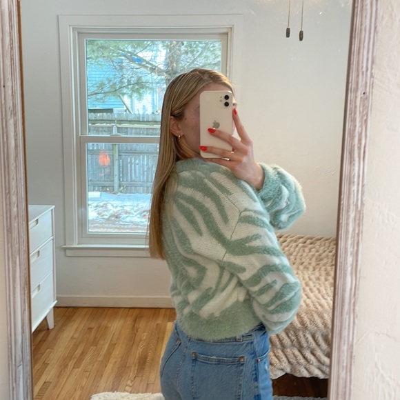 zebra print cardigan - Picture 4 of 8